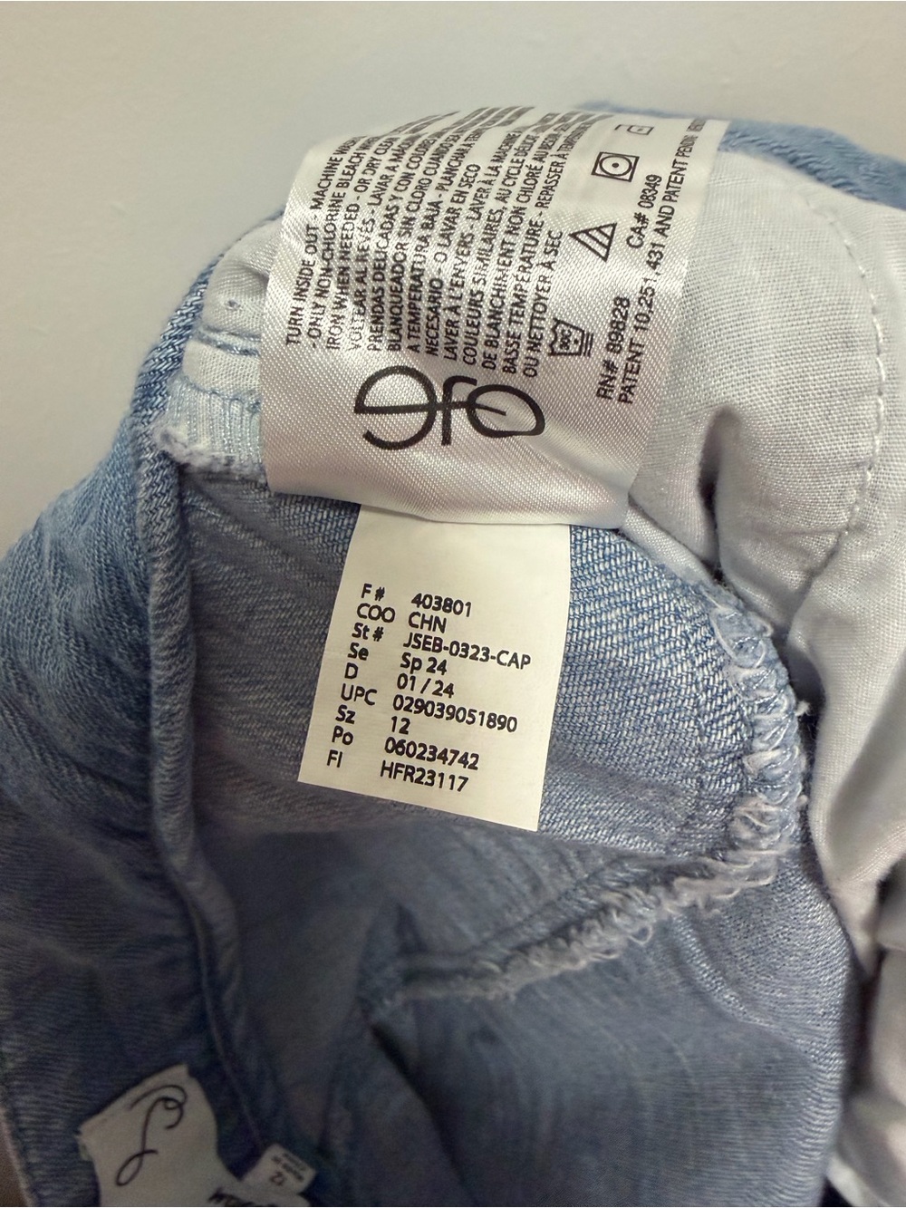 Sam Edelman Light Wash Wide Leg Chambray Pants 100% Cotton Women’s Size 12 - Picture 8 of 8